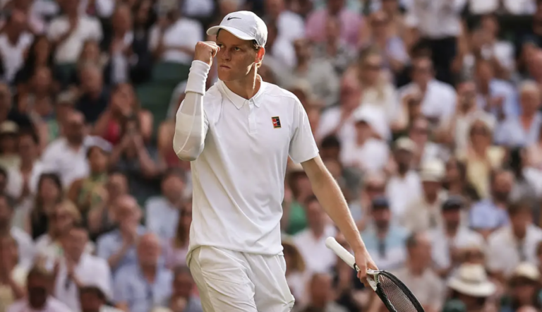 Sinner desforra-se de Alcaraz e conquista Wimbledon pela primeira vez