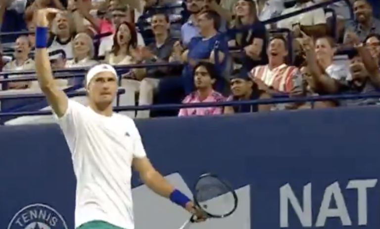 [VÍDEO] Zverev e Walton jogaram a troca de bolas mais longa da época em Toronto