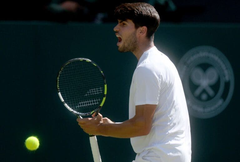 Alcaraz acaba com sonho de Fritz, regressa à final e vai mesmo lutar pelo ‘tri’ em Wimbledon