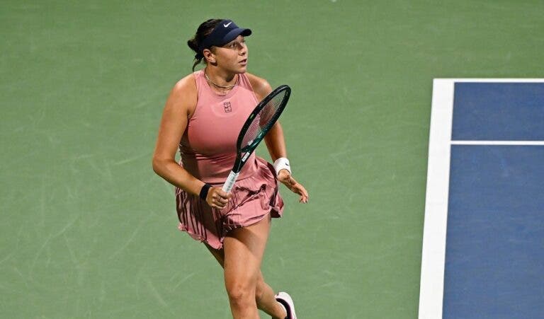 Anisimova vence o seu primeiro encontro desde a final Wimbledon
