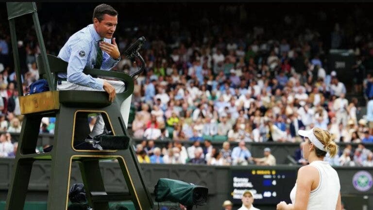 Wimbledon pede desculpa e afasta árbitro após polémica com Pavlyuchenkova