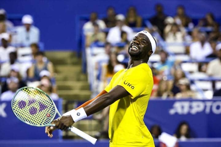 Tiafoe arrasa Cobolli e avança para os ‘quartos’ em Washington pela 4.ª vez seguida
