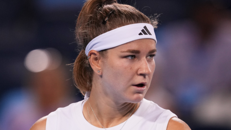 Muchova deixa Garcia mais perto do fim, Krejcikova bate Svitolina em Cincinnati