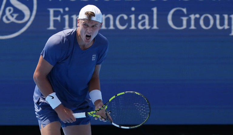 Rune e Auger-Aliassime apuram-se para os ‘oitavos’ em Cincinnati