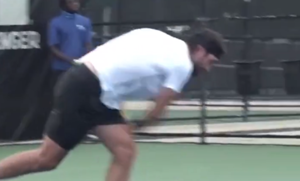 [VÍDEO] Insólito: Basilashvili venceu e… partiu a raqueta no final do encontro