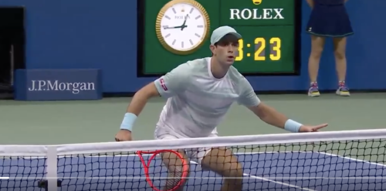 [VÍDEO] Borges empurrou Paul para 5.º set no US Open com este ponto fantástico