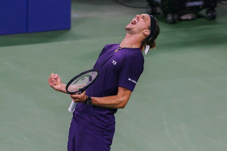 Zverev dá boas indicações e avança para a terceira ronda do US Open