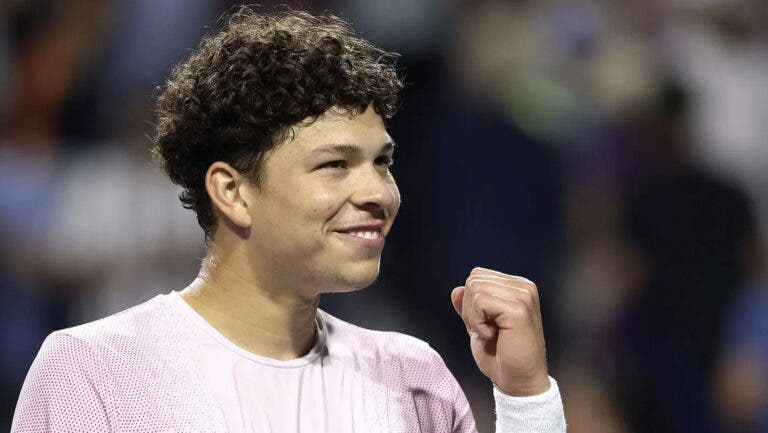 Shelton vence enorme batalha e conquista o seu primeiro Masters 1000 em Toronto