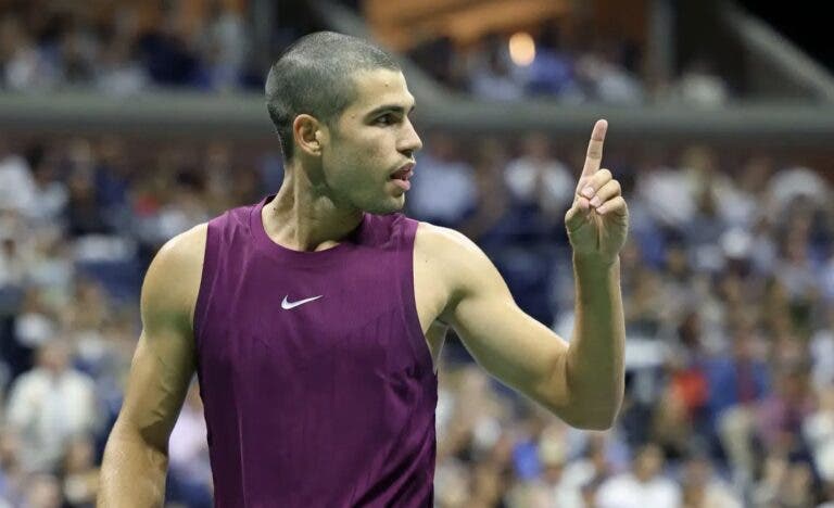 Alcaraz atropela e está na terceira ronda do US Open