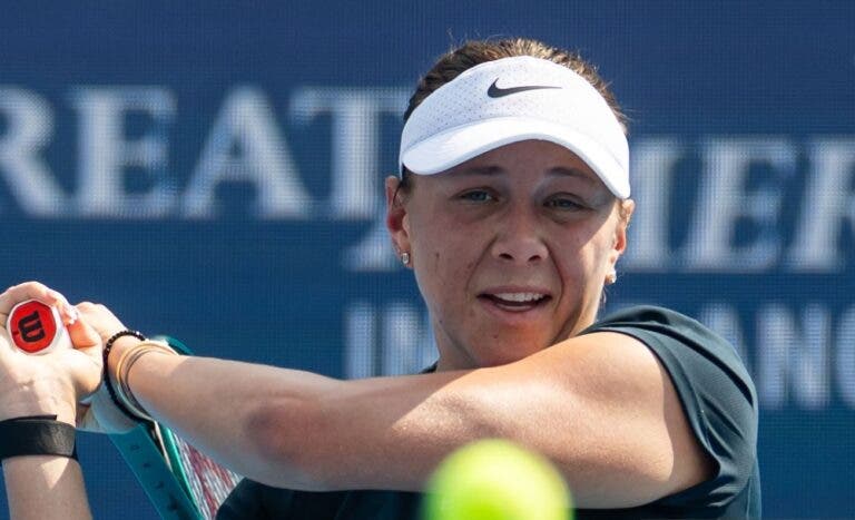 Keys arrasa mas Anisimova é eliminada em Cincinnati