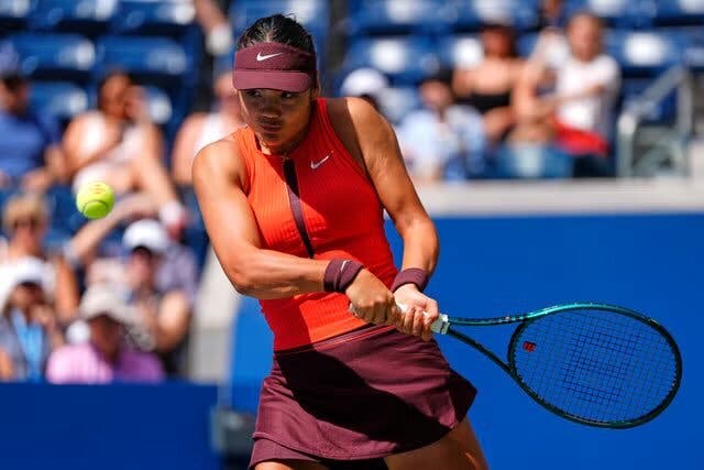 Raducanu arrasa no US Open e vence pela primeira vez desde que conquistou o título