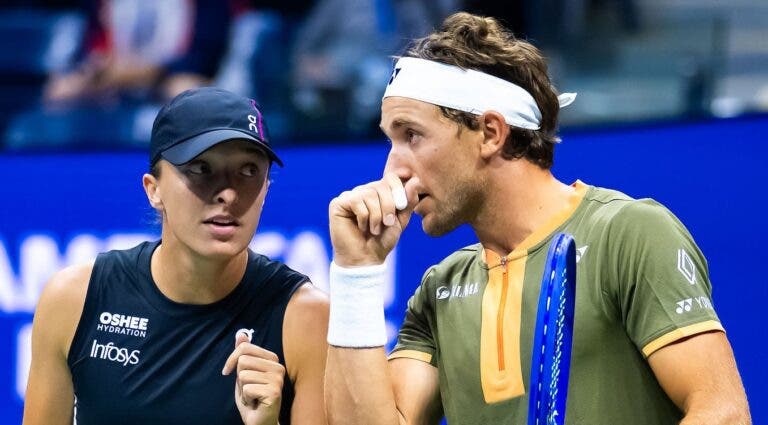 Swiatek e Ruud na final de pares mistos do US Open após reviravolta incrível