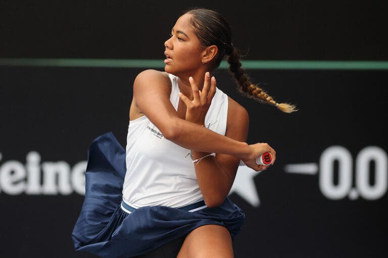 Ana Cruz perde em sua primeira experiência no circuito WTA no SP Open