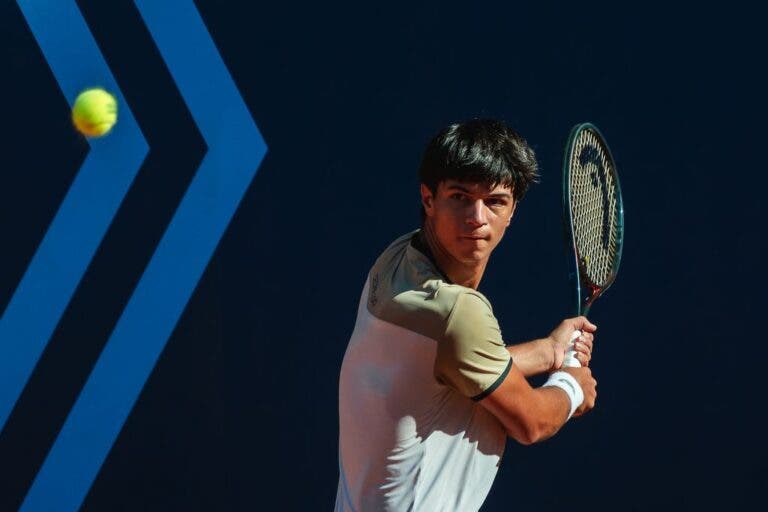 Tiago Pereira fica pelo caminho nos oitavos-de-final do Lisboa Belém Open