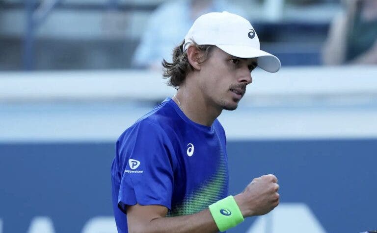 De Minaur passeia rumo aos ‘quartos’ do US Open pela terceira vez