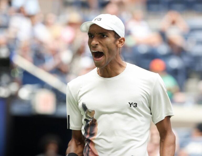 Auger-Aliassime despacha Rublev no US Open e volta às quartas de um Major mais de três anos depois