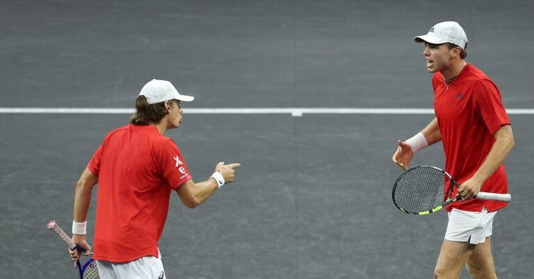 Mundo-Europa, 9-3: De Minaur e Michelsen confirmam ‘limpeza’ da equipa de Agassi no 2.º dia da Laver Cup