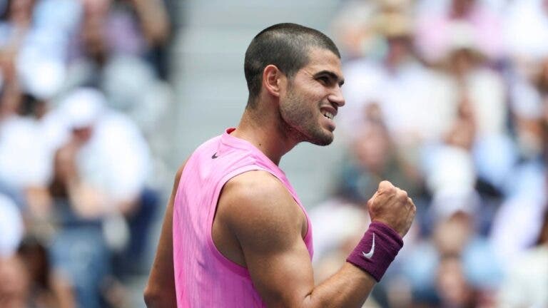 Alcaraz volta a bater Djokovic mais de um ano depois e está na final do US Open