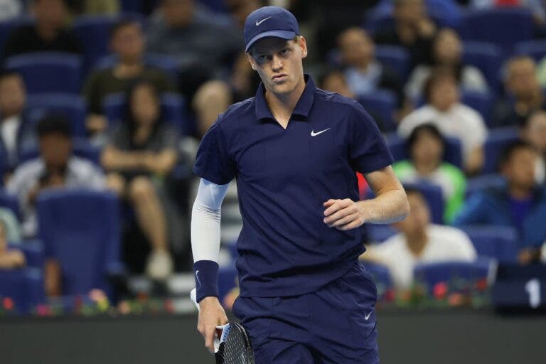 Sinner: «Comparar-me com Djokovic é comparar-me com alguém de outra liga»