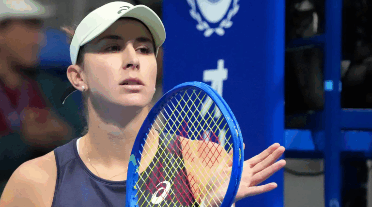 Rybakina desiste e Bencic defronta Noskova na final de Tóquio
