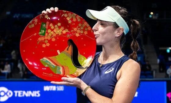 Bencic volta a ser feliz em Tóquio e conquista 10.º título da carreira