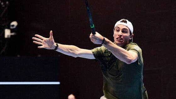 Humbert despacha Fritz rumo aos quartos-de-final em Basileia