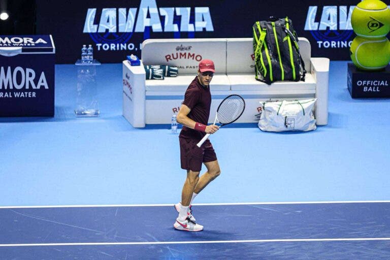 Sinner é o nono da história a defender o título nas ATP Finals e o mais jovem desde… Federer