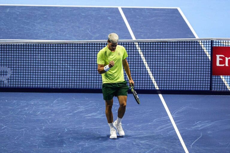 Alcaraz arrasa grande recorde de juventude que pertencia… a Zverev