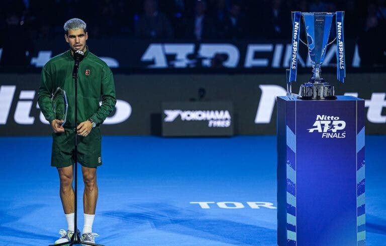 Alcaraz não se desculpa com a lesão, diz que joga a Davis e afirma: «Nunca duvidei do que valia indoor»