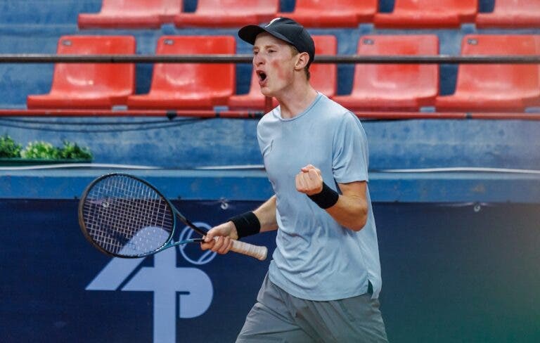 Elmer Moller encabeça a lista de semifinalistas do Maia Open