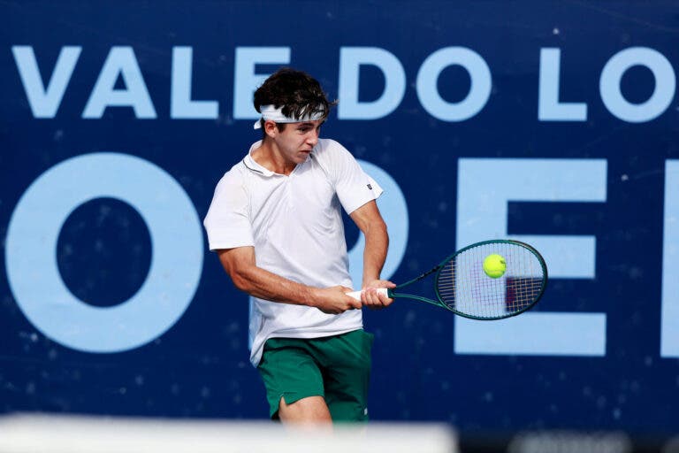 Salvador Monteiro conquista primeiro ponto ATP da carreira no Algarve
