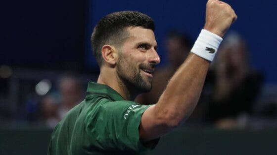 ÉPICO! Djokovic conquista em Atenas o 101.º título da carreira e tira o sonho das Finals a Musetti