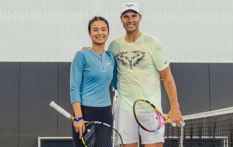 [VÍDEO] Nadal voltou aos courts um ano depois após a retirada para treinar com Eala