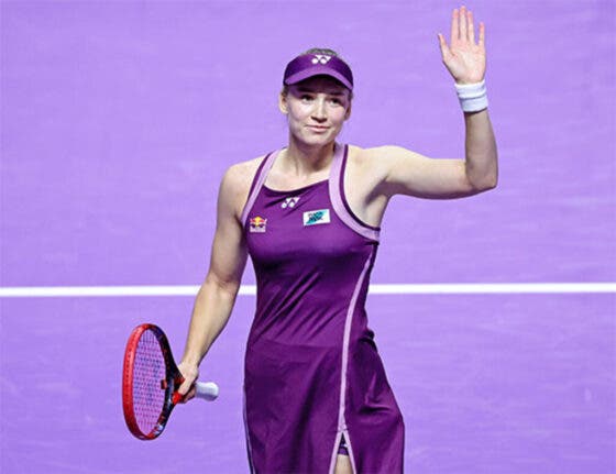 Rybakina quer acabar o ano em grande: «Cada vitória deu-me mais confiança»