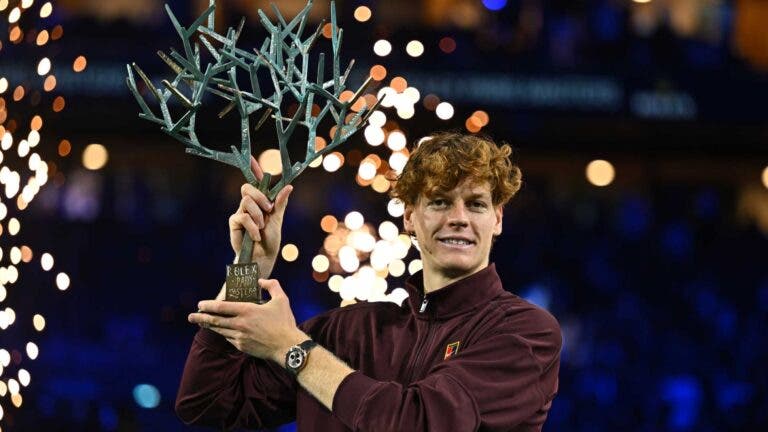 Presidente da Federação Italiana diz que Sinner “cala todos com resultados e merecia uma estátua”