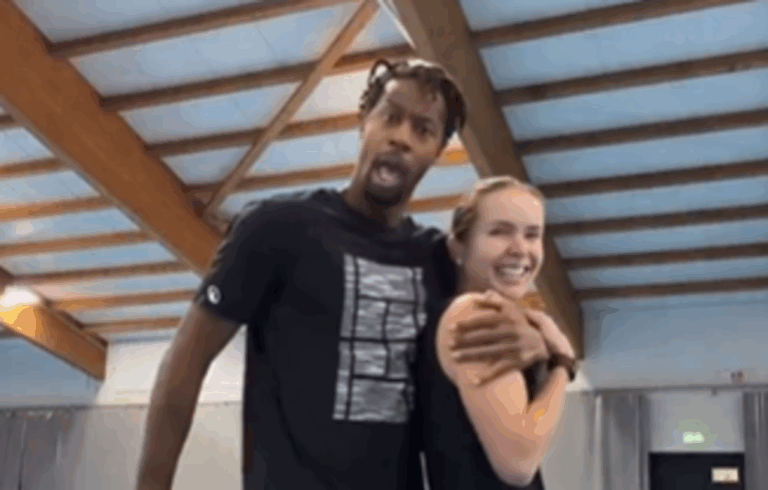 [VÍDEO] Monfils e Svitolina divertem-se a dançar na preparação para 2026