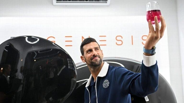 Novak Djokovic lança uma cápsula regenerativa chamada «Regenesis»