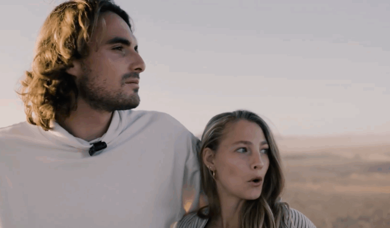 Tsitsipas ‘apresenta’ nova namorada no seu canal de Youtube