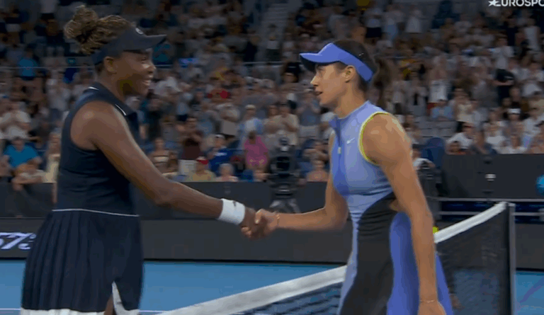 DE LOUCOS! Danilovic vira de 0-4 no terceiro set e resiste a Venus Williams no Australian Open