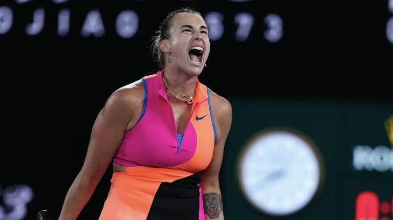 Sabalenka joga muito e qualifica-se para uma quarta final seguida no Australian Open