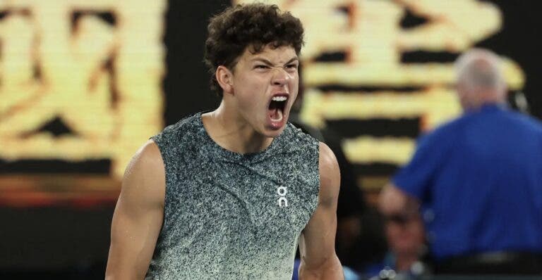 Shelton vira para bater Ruud e regressa aos ‘quartos’ do Australian Open