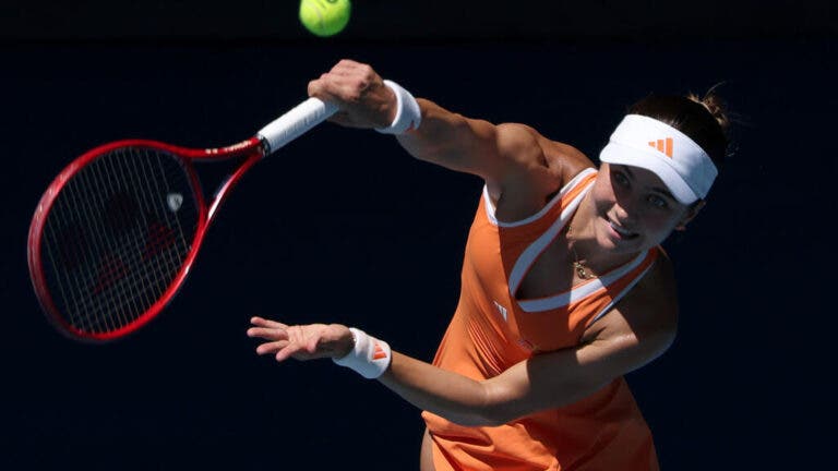 Jovic e a derrota com Sabalenka: «Entrei no encontro sem saber muito o que esperar»