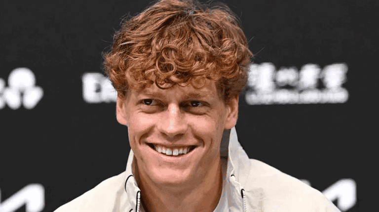 Sinner revela sonho de infância longe do ténis: «Queria ser piloto de Fórmula 1»