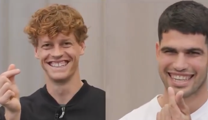 [VÍDEO] Alcaraz aventura-se a falar coreano e Sinner… desmancha-se a rir