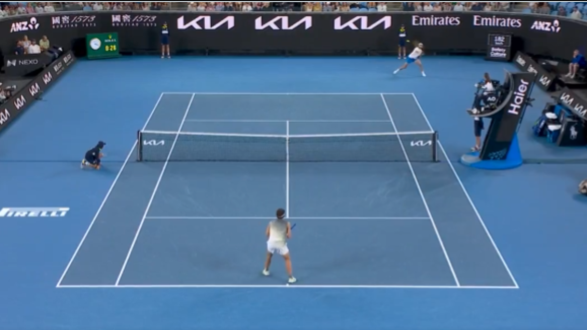 [VÍDEO] Vacherot ‘inventa’ pancada: será a resposta ao serviço mais absurda de sempre»