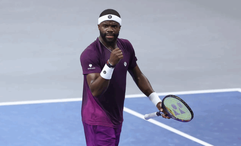 Davidovich, Tiafoe e Korda avançam em Dallas
