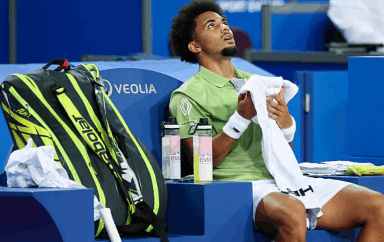 Fils esclarece declarações: «Deixei de ver ténis por completo porque só queria estar lá»