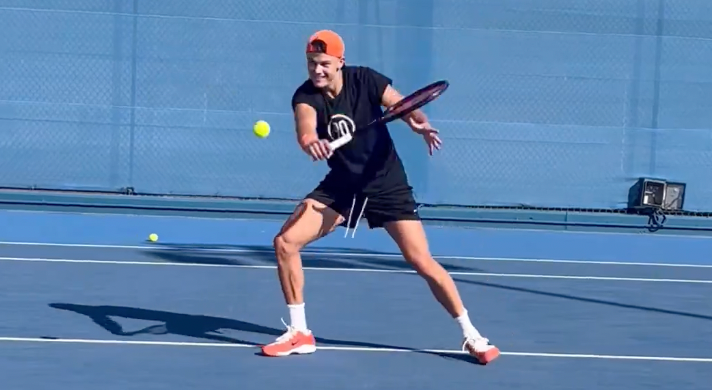 [VÍDEO] Rune voltou a um torneio pela primeira vez depois de romper o tendão de Aquiles