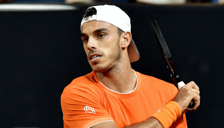 Cerundolo desiste quando já perdia e Fonseca é o único cabeça-de-série a resistir no Rio Open