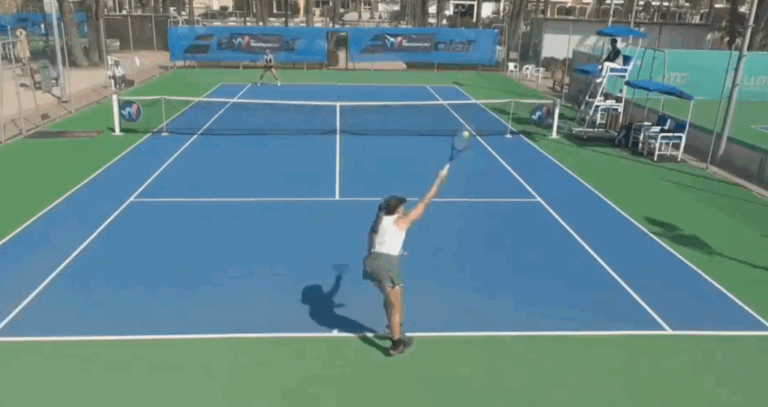 [VÍDEO] O serviço mais feio do Mundo continua a fazer ‘furor’ no circuito ITF